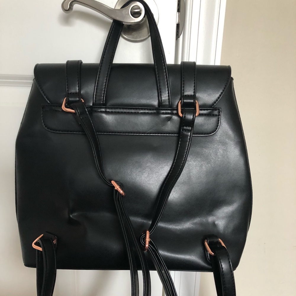 Backpack / Purse - Picture 2 of 2